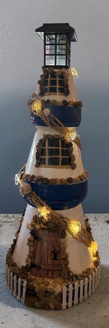 GARDEN LIGHTHOUSE